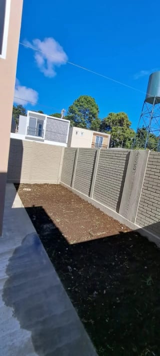 Casa en Venta en Altos de Village, Km. 25 CES — Casa en Venta en Carretera a El Salvador, Guatemala, Ciudad — miniatura 2 de 11