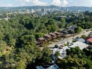 Casa en Munoa, Zona 10 — Casa en Venta en Zona 10, Guatemala, Ciudad — miniatura 7 de 8
