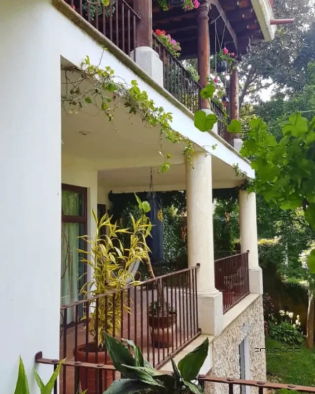 CASA EN VENTA EN CARRETERA A SAN LUCAS KM 21.5, ESTILO COLONIAL — Casa en Venta en San Juan Sacatepéquez, Sacatepéquez — foto 11 de 11