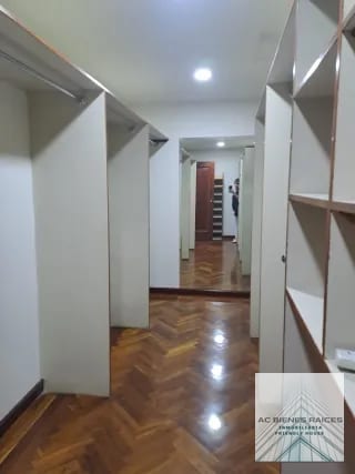 Lujoso apartamento en L Excellence zona 14 — Apartamento en Alquiler en L'Excellence, Zona 14, Guatemala, Ciudad — miniatura 5 de 16