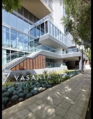 VENTA: LINDO APARTAMENTO AMUEBLADO / VASANTA ZONA 10 — Apartamento en Venta en Vasanta, Zona 10, Guatemala, Ciudad — miniatura 6 de 12