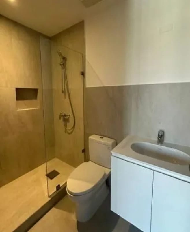 VENTA: LINDO APARTAMENTO AMUEBLADO / VASANTA ZONA 10 — Apartamento en Venta en Vasanta, Zona 10, Guatemala, Ciudad — foto 2 de 12