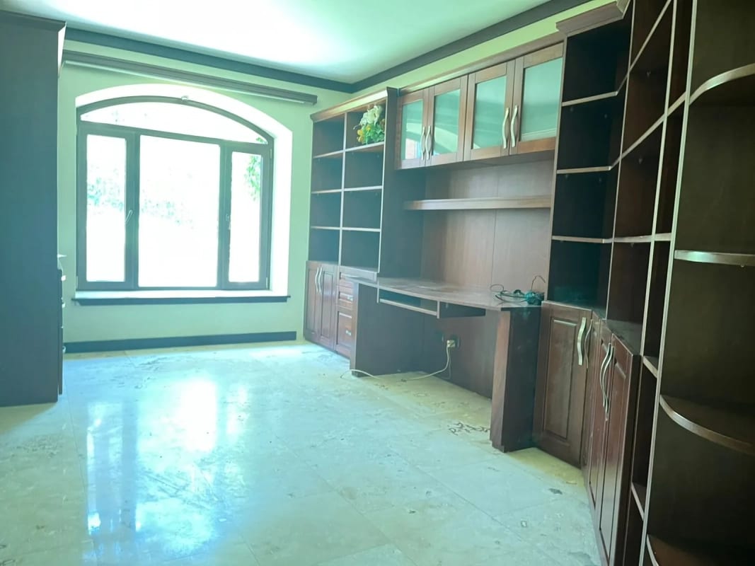 HERMOSA CASA DE UN NIVEL, Las Tinajas, Santa Catarina Pinula — Casa en Venta en Las Tinajas, Santa Catarina Pinula, Guatemala, Ciudad — foto 3 de 14