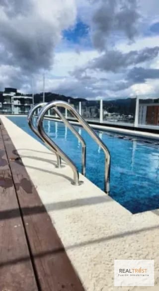 Apartamento en renta en Casalini Diagonal 6 zona 10 — Apartamento en Alquiler en Zona 10, Guatemala, Ciudad — miniatura 1 de 6