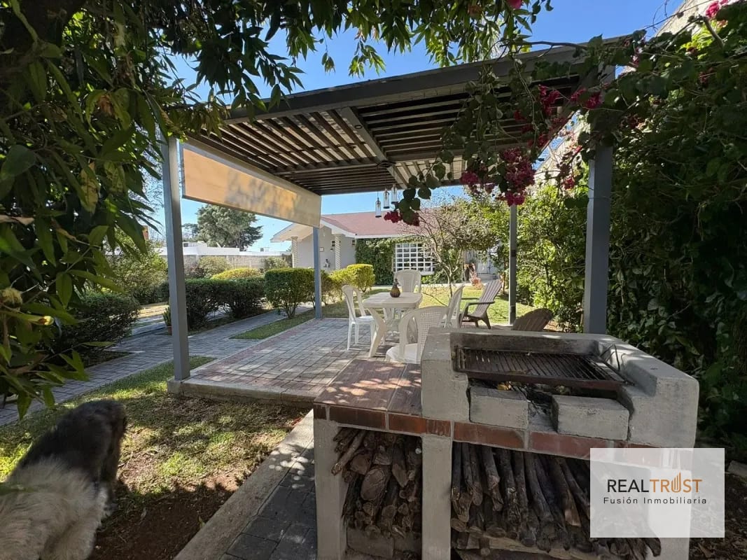 EN VENTA CASA DE UN NIVEL SAN CRISTÓBAL — Casa en Venta en Zona 8 Mixco, Guatemala, Ciudad — foto 10 de 16