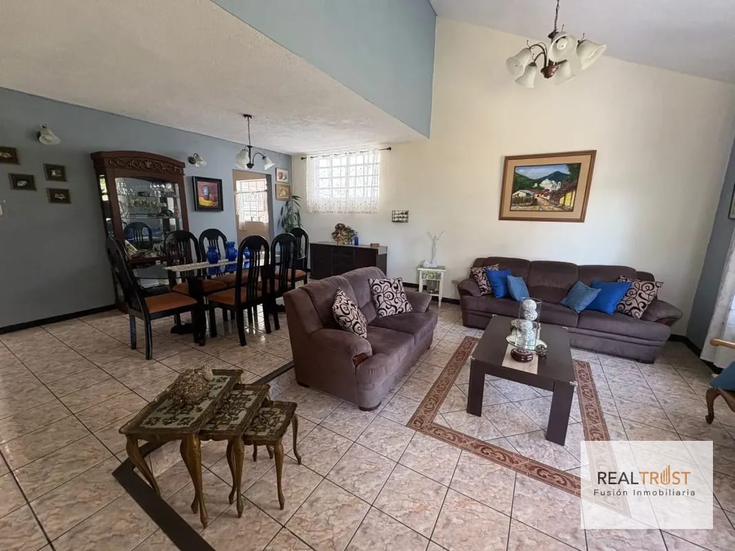 En Venta Casa de un Nivel San Cristóbal — Casa en Venta en Zona 8 Mixco, Guatemala, Ciudad — foto 8 de 16