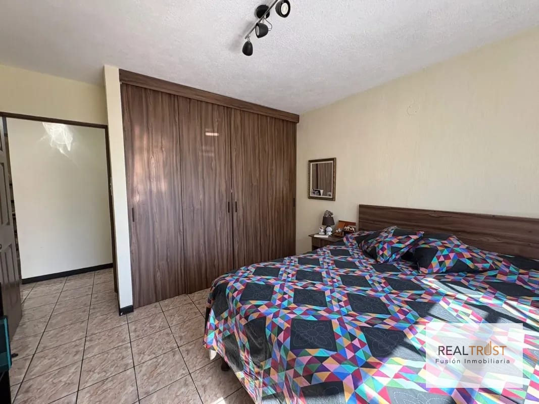 EN VENTA CASA DE UN NIVEL SAN CRISTÓBAL — Casa en Venta en Zona 8 Mixco, Guatemala, Ciudad — foto 2 de 16