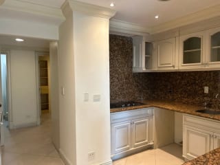 Apartamento en venta, de 2 niveles, Edificio Villa Risho, zona 14 — Apartamento en Venta en Villa Risho, Zona 14, Guatemala, Ciudad — miniatura 10 de 10