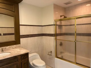 Apartamento en venta, de 2 niveles, Edificio Villa Risho, zona 14 — Apartamento en Venta en Villa Risho, Zona 14, Guatemala, Ciudad — miniatura 7 de 10
