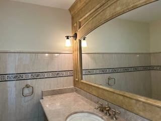 Apartamento en venta, de 2 niveles, Edificio Villa Risho, zona 14 — Apartamento en Venta en Villa Risho, Zona 14, Guatemala, Ciudad — miniatura 6 de 10