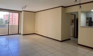 Apartamento en alquiler, Edificio Torre Castelar, zona 10 — Apartamento en Alquiler en Torre Castelar, Zona 10, Guatemala, Ciudad — miniatura 1 de 7