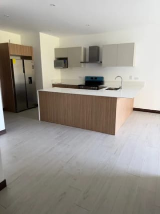 Apartamento en RENTA en zona 15, VH III, 87 mts2. / 2 dormitorios — Apartamento en Alquiler en Spazio, Zona 15, Guatemala, Ciudad — miniatura 2 de 16