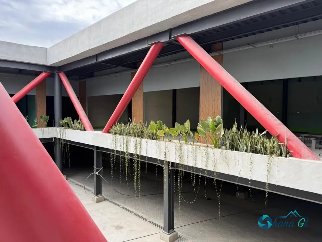 Local Disponible en Centro Comercial Nuevo en Chiquimula — Local en Alquiler en Chiquimula, Chiquimula — foto 11 de 12
