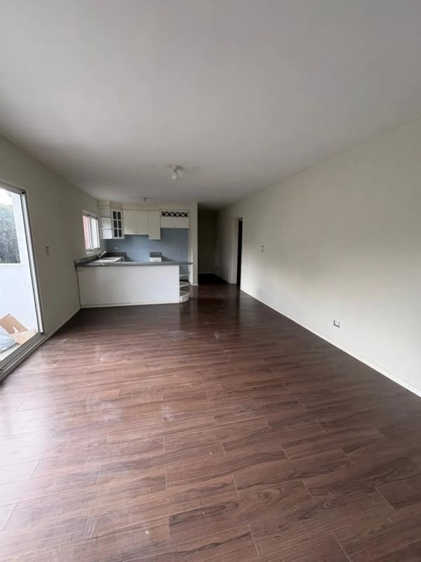 VENTA: AMPLIO APARTAMENTO ZONA 15 / LOS PILARES — Apartamento en Venta en Zona 15, Guatemala, Ciudad — foto 5 de 11