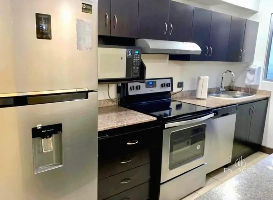 Zona 16 • Apartamento en Venta • Edificio Euzkadi — Apartamento en Venta en Bosques de Euskadi, Zona 16, Guatemala, Ciudad — foto 1 de 7
