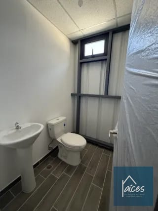 Ofibodega en venta K13 Santa Rosaliía (D) — Bodega / Ofibodega en Venta en Carretera a El Salvador, Guatemala, Ciudad — miniatura 10 de 14