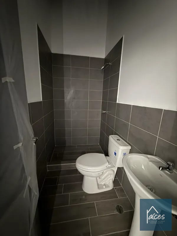 Ofibodega en venta K13 Santa Rosaliía (D) — Bodega / Ofibodega en Venta en Carretera a El Salvador, Guatemala, Ciudad — foto 7 de 14