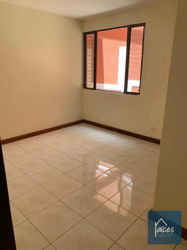 Townhouse/apto en venta VILLA REAL Zona 10 (D) — Apartamento en Venta en Villareal, Zona 10, Guatemala, Ciudad — foto 8 de 10