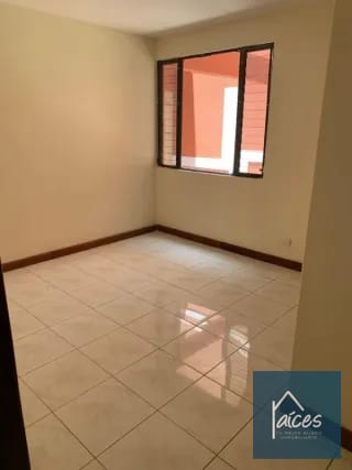 Townhouse/apto en venta VILLA REAL Zona 10 (D) — Apartamento en Venta en Villareal, Zona 10, Guatemala, Ciudad — miniatura 8 de 10