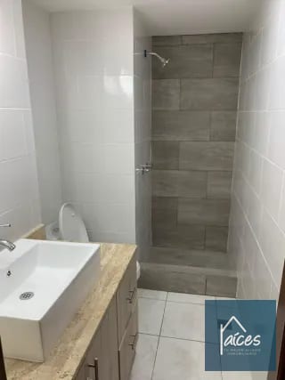 Townhouse/apto en venta VILLA REAL Zona 10 (D) — Apartamento en Venta en Villareal, Zona 10, Guatemala, Ciudad — miniatura 5 de 10