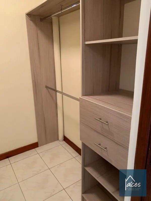 Townhouse/apto en venta VILLA REAL Zona 10 (D) — Apartamento en Venta en Villareal, Zona 10, Guatemala, Ciudad — foto 4 de 10