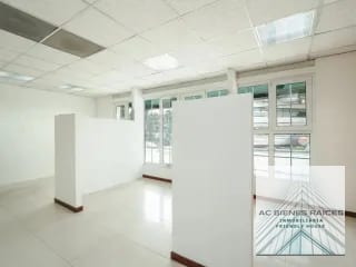 Oficina en renta zona 10 frente al Geminis — Oficina en Alquiler en Zona 10, Guatemala, Ciudad — miniatura 6 de 7