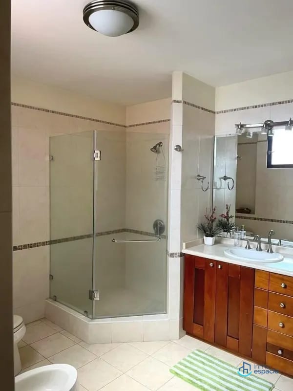 Apartamento en Alquiler – Casa Rialto, Zona 14 — Apartamento en Alquiler en Casa Rialto, Zona 14, Guatemala, Ciudad — foto 9 de 17