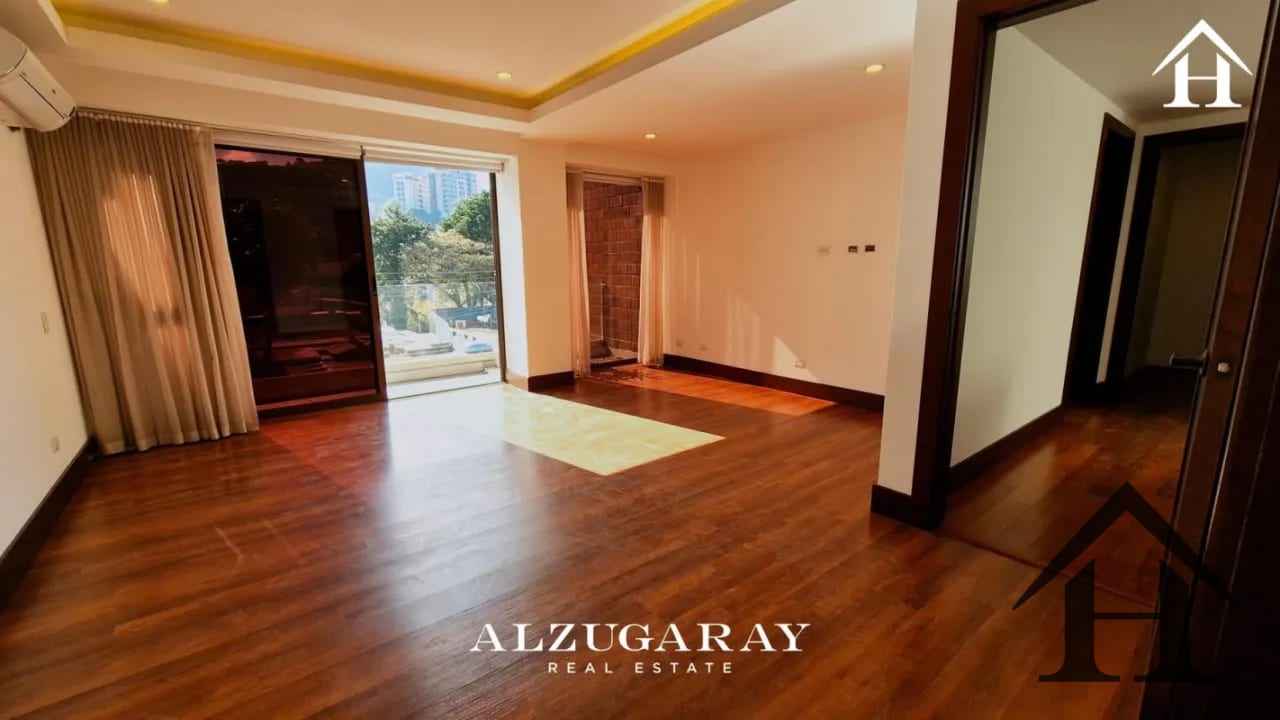 casa moderna con elevador cond zona 15 Vh2 — Casa en Venta en Zona 15, Guatemala, Ciudad — foto 10 de 13