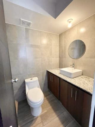 📍 APTO EN RENTA, Edificio Nagano, en Piedra Parada Zona 16 — Apartamento en Alquiler en Zona 16, Guatemala, Ciudad — miniatura 12 de 17