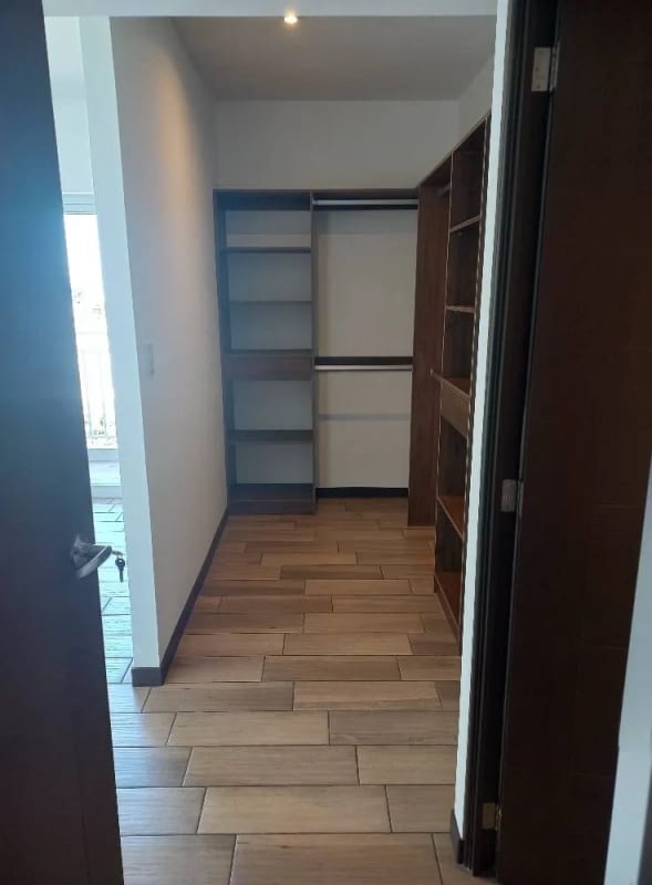 *VENDO/ RENTO APARTAMENTO EN ZONA 13 EDIFICIO TORRE PAMPLONA — Apartamento en Venta en Torre Pamplona 1ra Calle, Zona 13, Guatemala, Ciudad — foto 2 de 8