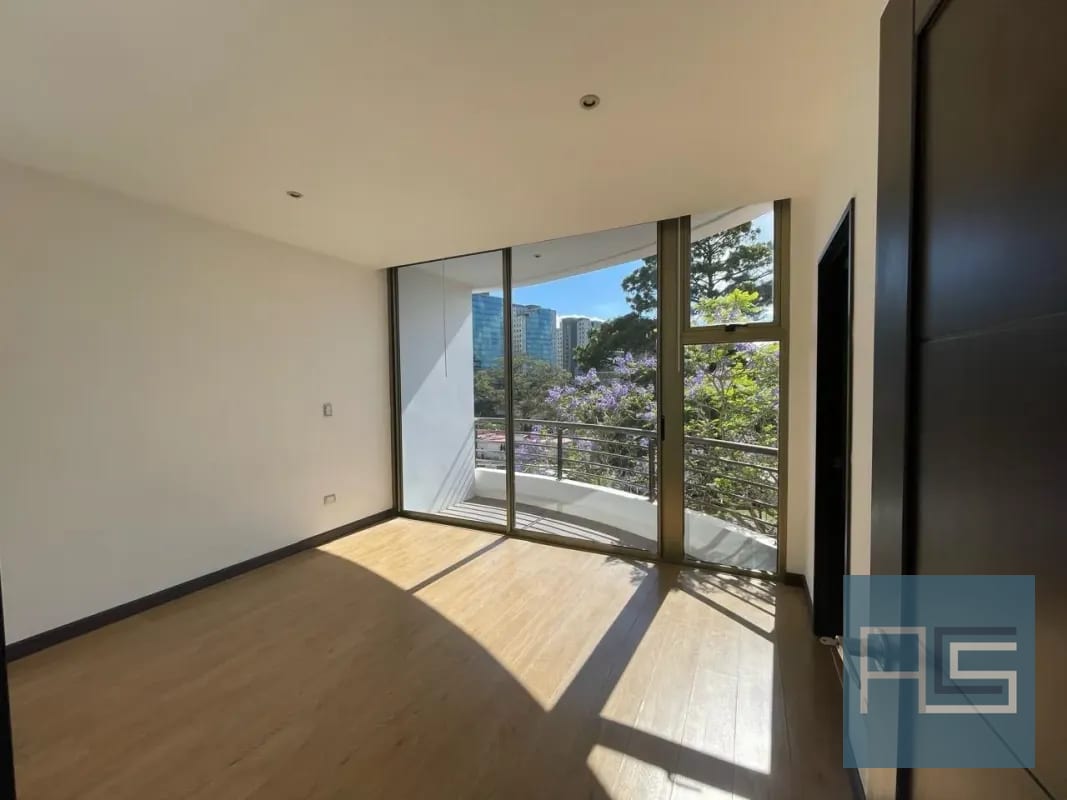 Apto amplio muy iluminado dd 2 habitaciones en venta ZONA 15, VH II — Apartamento en Venta en Torre Verde, Zona 15, Guatemala, Ciudad — foto 6 de 16