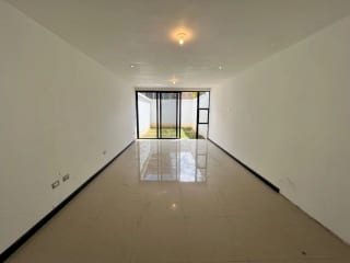 CASA DE 3 HABITACIONES EN VENTA  ZONA 16 HACIENDA REAL — Casa en Venta en Hacienda Real, Zona 16, Guatemala, Ciudad — miniatura 3 de 6