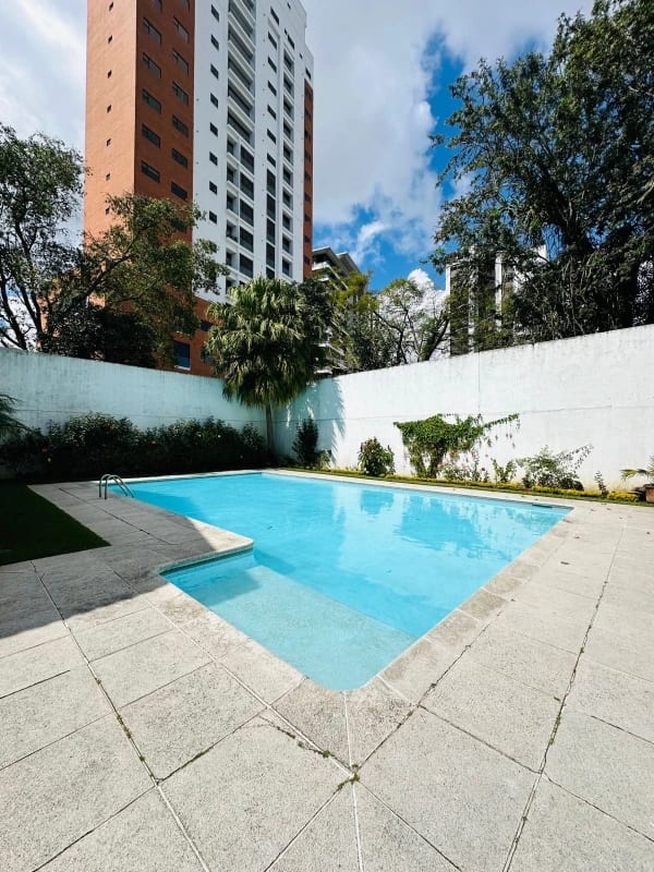 Apartamento en renta amueblado residencial los rincones zona 15 — Apartamento en Alquiler en Vista Hermosa II, Zona 15, Guatemala, Ciudad — foto 3 de 4
