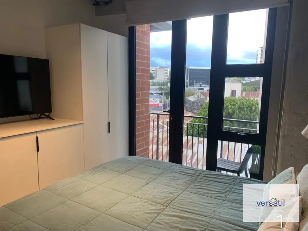 Apartamentos AMUEBLADOS de una o dos habitaciones SILK zona 4 — Apartamento en Alquiler en Silk, Zona 4, Guatemala, Ciudad — foto 9 de 15