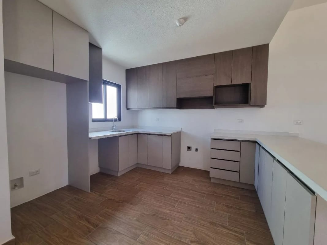 Casa en Venta en San Migue Dueñas — Casa en Venta en San Miguel Dueñas, Sacatepéquez — foto 8 de 11