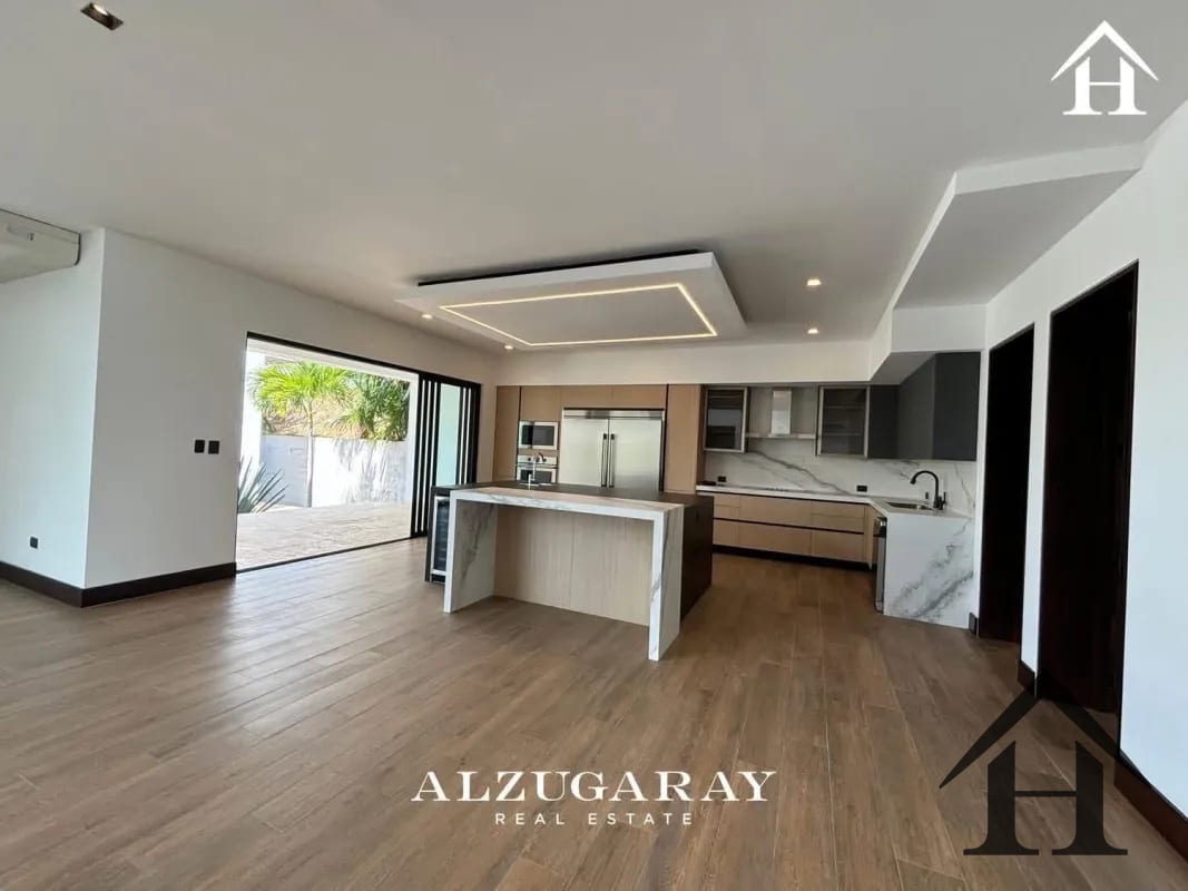 casa espectacular en Marina del Sur “Juan Gaviota” — Casa vacacional en Venta en Juan Gaviota Marina del Sur, Puerto San José, Escuintla — foto 8 de 11