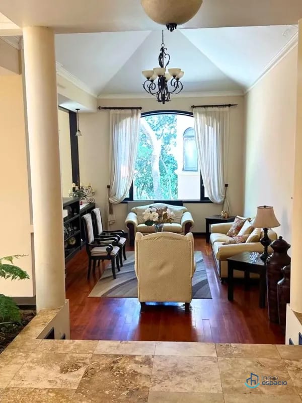 Casa en Venta – Condominio El Encinal, Mixco — Casa en Venta en Zona 6 Mixco, Guatemala, Ciudad — foto 16 de 17