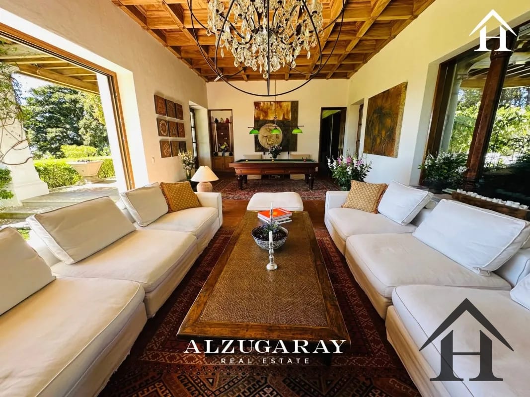 casa espectacular 22,300 Vr2 El Hato, Antigua — Casa en Venta en Antigua, Sacatepéquez — foto 9 de 13