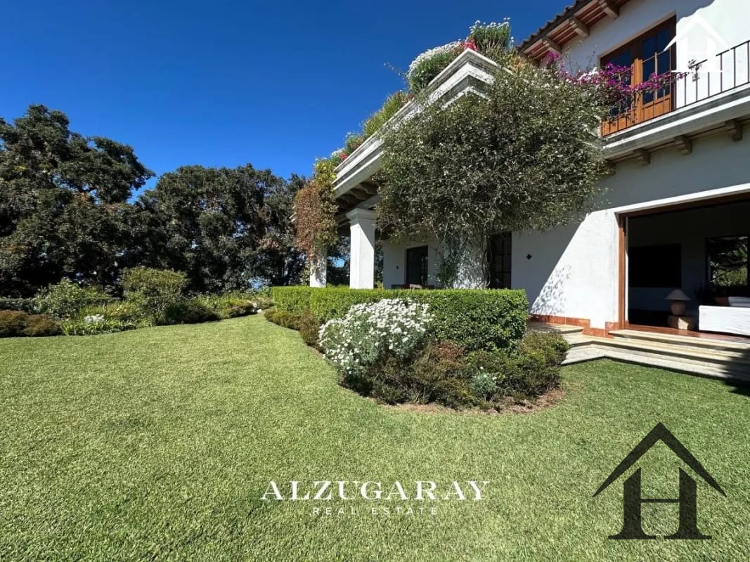 casa espectacular 22,300 Vr2 El Hato, Antigua — Casa en Venta en Antigua, Sacatepéquez — foto 3 de 13