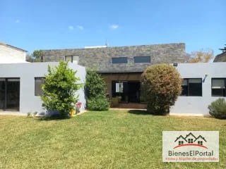Casa en San Cristóbal — Casa en Venta en Zona 8 Mixco, Guatemala, Ciudad — miniatura 4 de 6