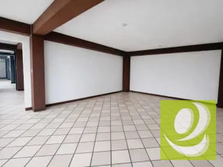 Oficina en Renta en Edificio Ingalsa zona 11 cdad — Oficina en Alquiler en Zona 11, Guatemala, Ciudad — miniatura 8 de 9