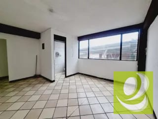 Oficina en Renta en Edificio Ingalsa zona 11 cdad — Oficina en Alquiler en Zona 11, Guatemala, Ciudad — miniatura 5 de 9