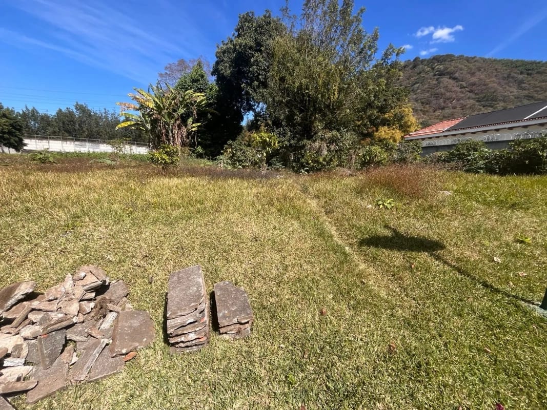 ESPECTACULAR TERRENO EN VENTA EN EXCLUSIVO CONDOMINIO A POCOS MINUTOS DEL CENTRO DE ANTIGUA — Terreno en Venta en Antigua, Sacatepéquez — foto 3 de 3
