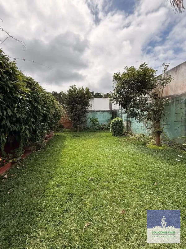 VENDO CASA DE 1 NIVEL CON JARDÍN, zona 16 — Casa en Venta en Jardines de San Isidro, Zona 16, Guatemala, Ciudad — foto 1 de 7