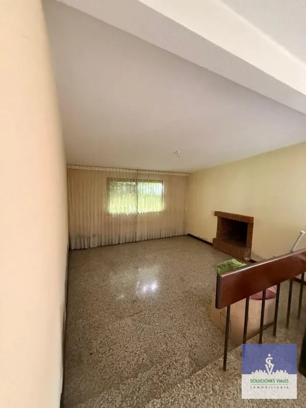VENDO CASA DE 1 NIVEL CON JARDÍN, zona 16 — Casa en Venta en Jardines de San Isidro, Zona 16, Guatemala, Ciudad — foto 7 de 7