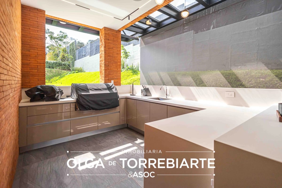 Casa de 1 nivel en Residencial El Pulté, La Ceiba, Zona 16 — Casa en Venta en El Pulté Golf, Zona 16, Guatemala, Ciudad — foto 11 de 11