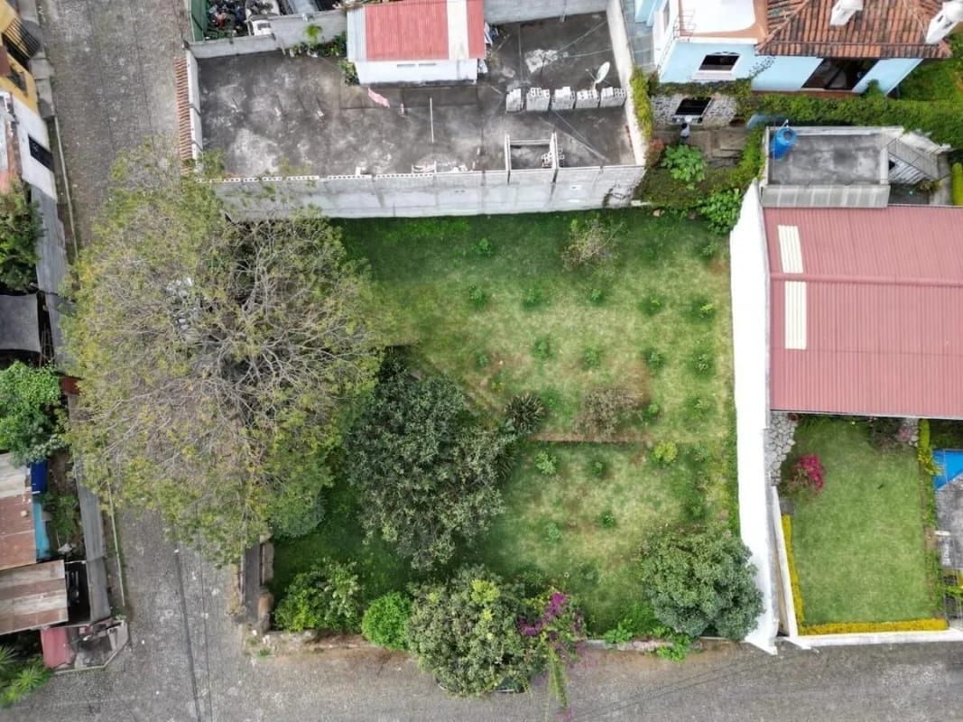 San Juan del Obispo - Antigua Guatemala / Terreno en venta — Terreno en Venta en Antigua, Sacatepéquez — foto 3 de 3