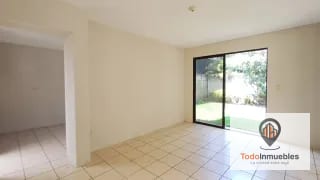 Casa en Venta en Villas del Pinar km 19.5 CES — Casa en Venta en Villas del Pinar, Carretera a El Salvador, Guatemala, Ciudad — miniatura 3 de 12