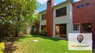 Casa en Venta en Villas del Pinar km 19.5 CES — Casa en Venta en Villas del Pinar, Carretera a El Salvador, Guatemala, Ciudad — miniatura 1 de 12