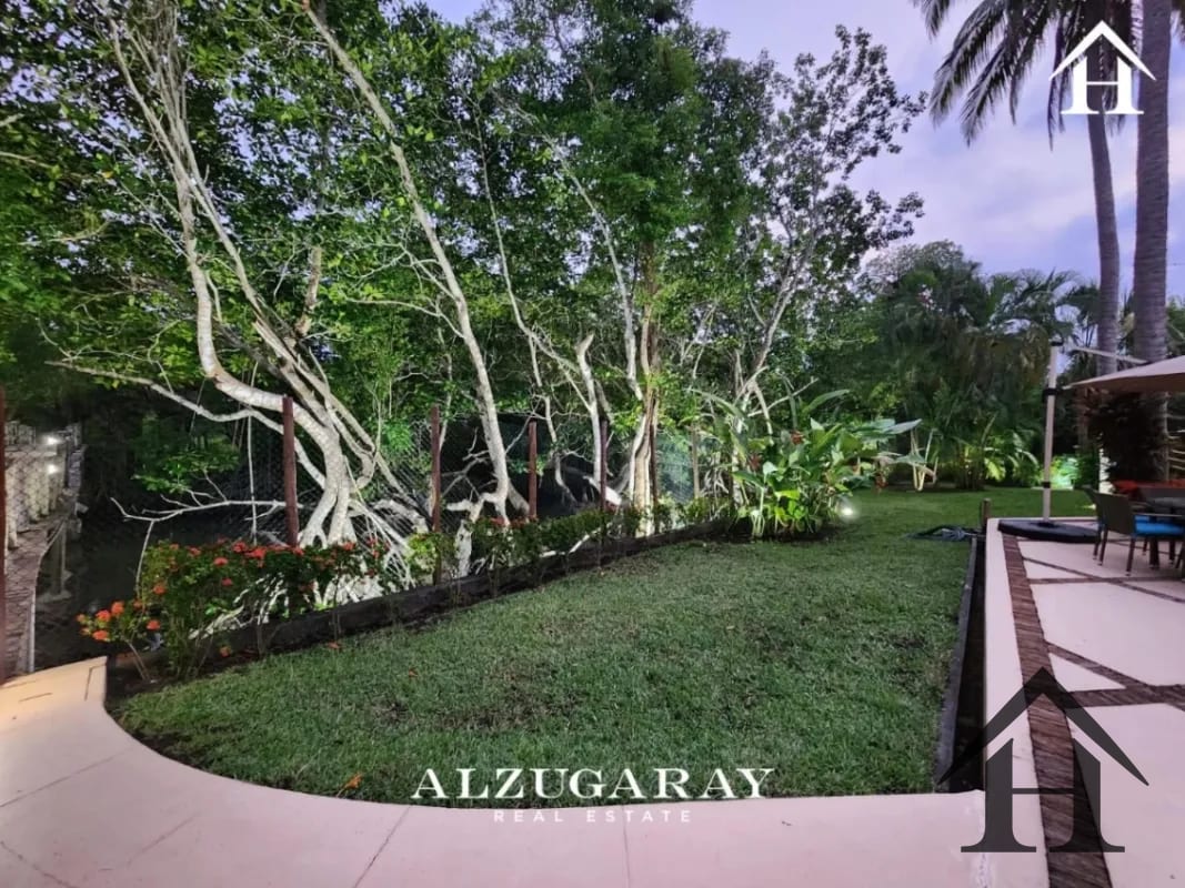 REMATO casa de playa amueblada a 3kms del puente hacía Monterrico — Casa vacacional en Venta en Iztapa, Escuintla — foto 2 de 11